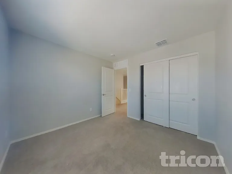 18249 N Clarence Ln — Photo 11