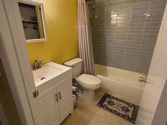 4th image of 1923 NW 23rd Blvd APT 111