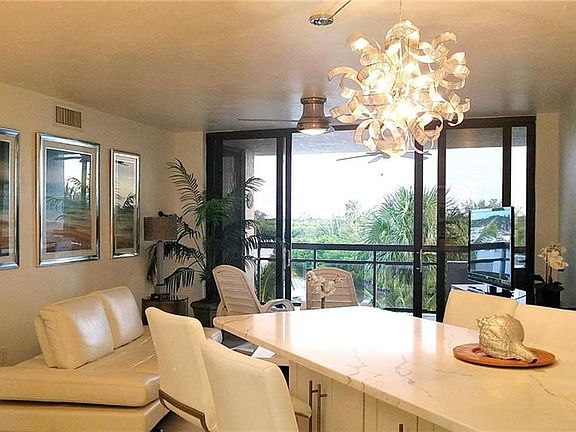 3rd image of 18120 San Carlos Blvd APT 503