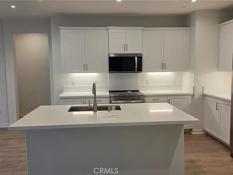 6333 Sierra Vista Ln — Photo 13