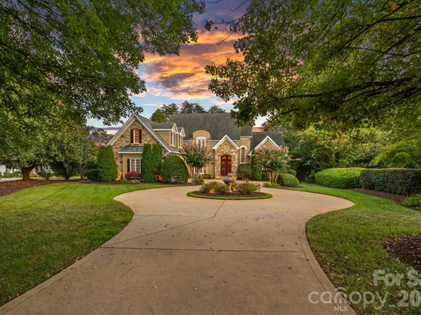 18350 Invergordon Ln, Cornelius, NC 28031