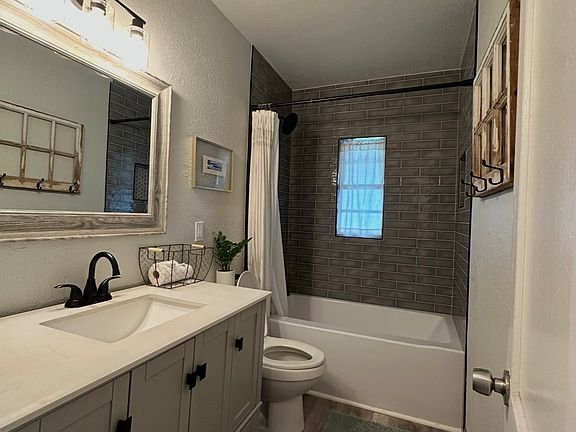 5th image of 4105 N Central Ave