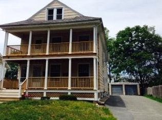 3 Whitehill St APT 2F, Taunton, MA 02780