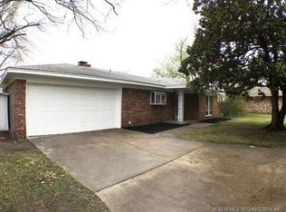 1728 E 53rd St S, Tulsa, OK 74105