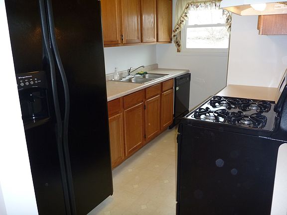 Kitchen entry