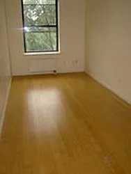 Rented by Elinor Taasa, LREB