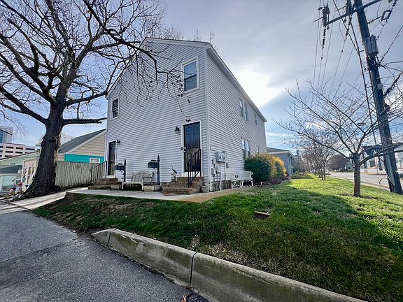 3rd image of 2703 Arctic Ave #B