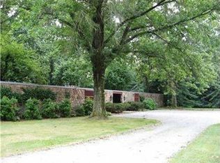 30 Glenmeade Rd, Greensburg, PA 15601