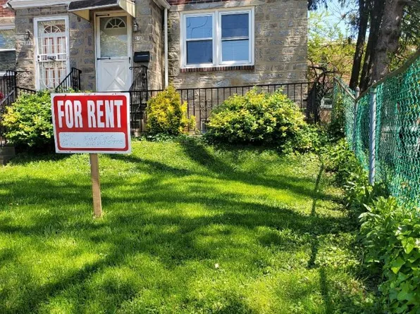 215 Hampden Rd, Upper Darby, PA 19082