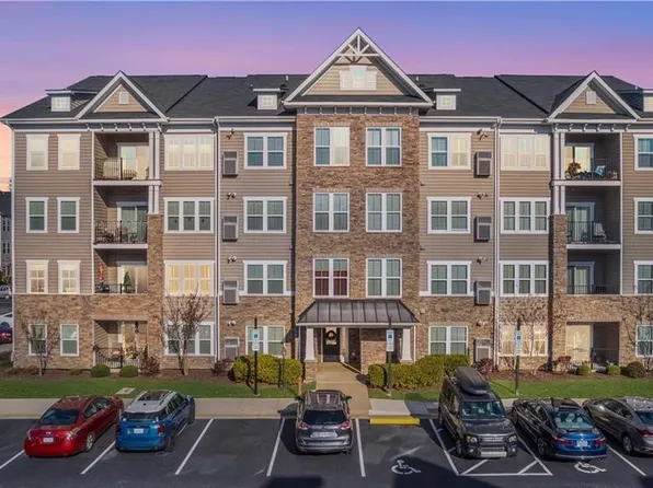 1201 Westwood Village Ln Unit 203, Midlothian, VA 23114