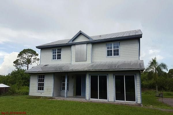 Home For Sale In Palm City Farms