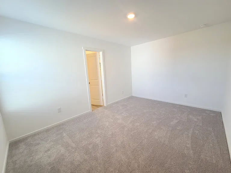 919 Blue Heron Dr — Photo 16