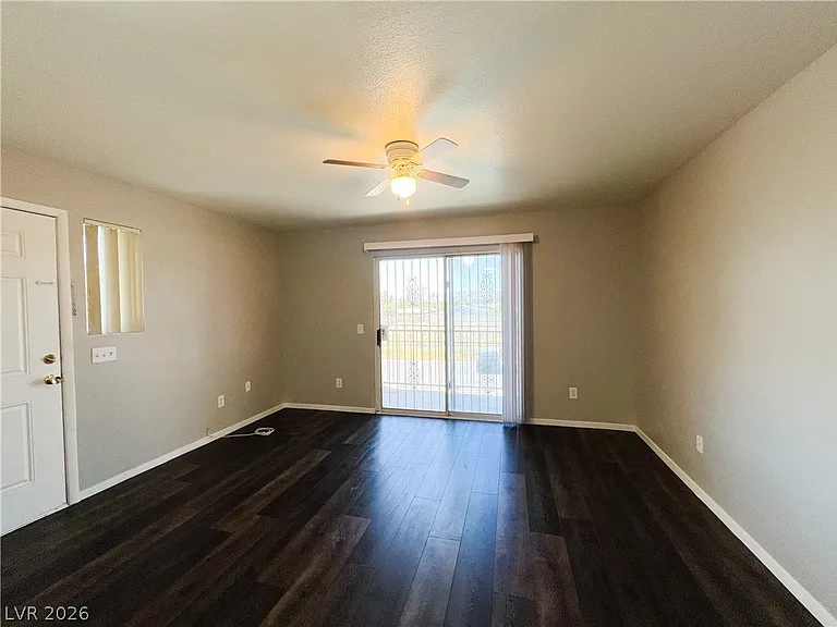 1520 Ben Or St #202 — Photo 18