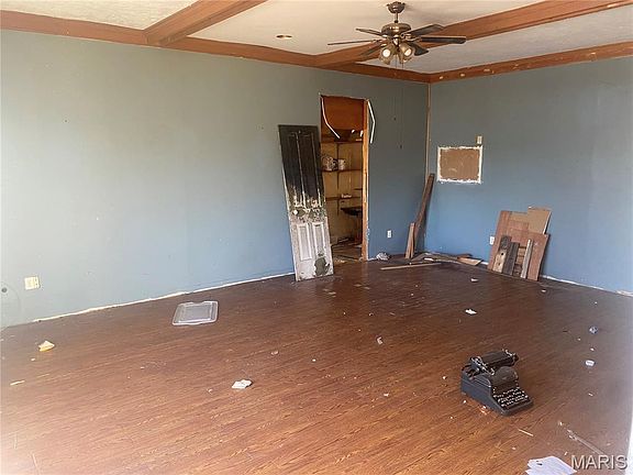 2nd image of 1707 35th St