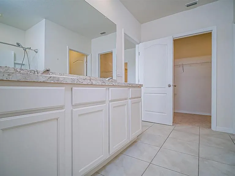 326 Meadowbrook Blvd — Photo 14