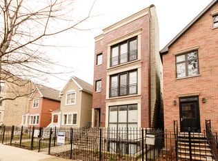 1133 N Mozart St #2, Chicago, IL 60622