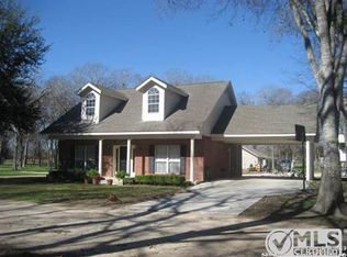 108 Raydon Ln, Mcqueeney, TX 78123