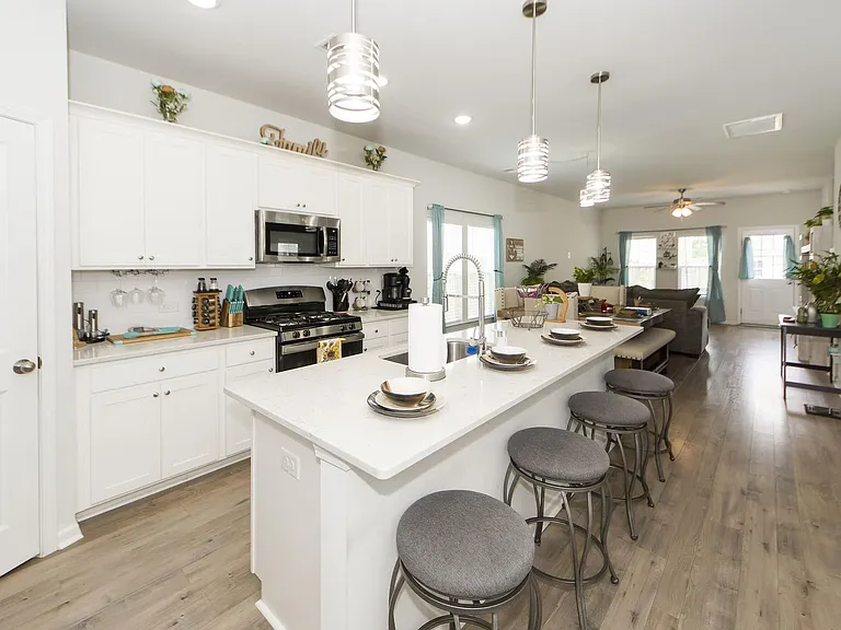 117 Sequoia Ln — Photo 4