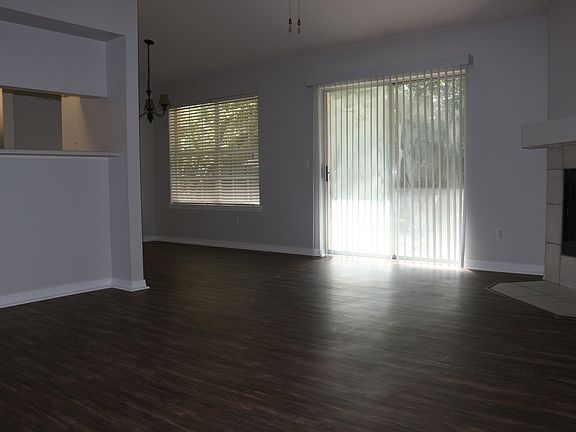 Living Room & Dining Area