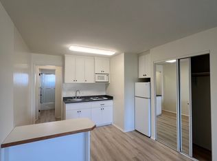 2720 W Victory Blvd, Burbank, CA 91505