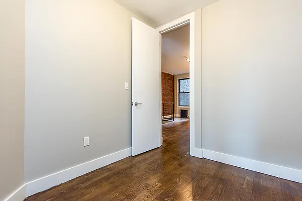 Rented by Nooklyn NYC LLC | media 14