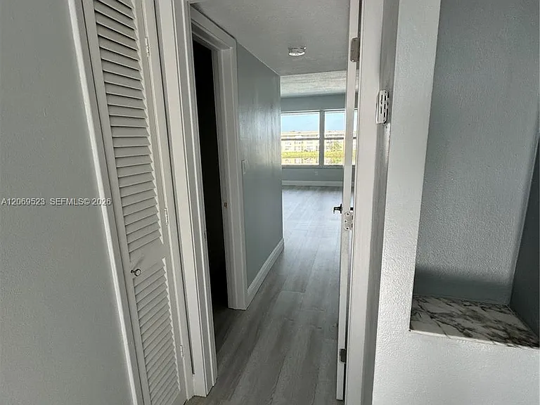 1398 NE 191st St #C305 — Photo 10