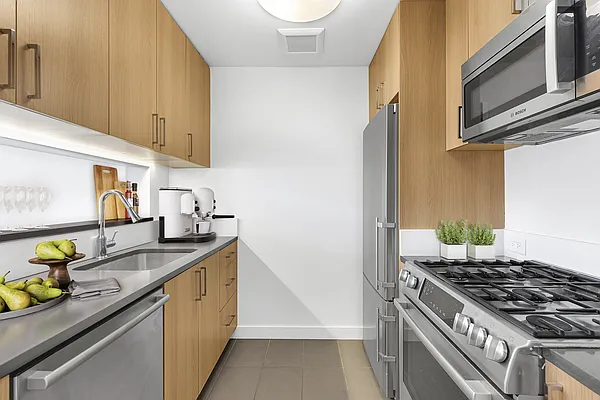 Rented by Empire Real Property Managers LLC  | media 15