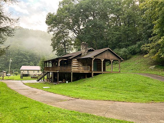 1972 Trace Frk, Big Springs, WV 26137 | Zillow