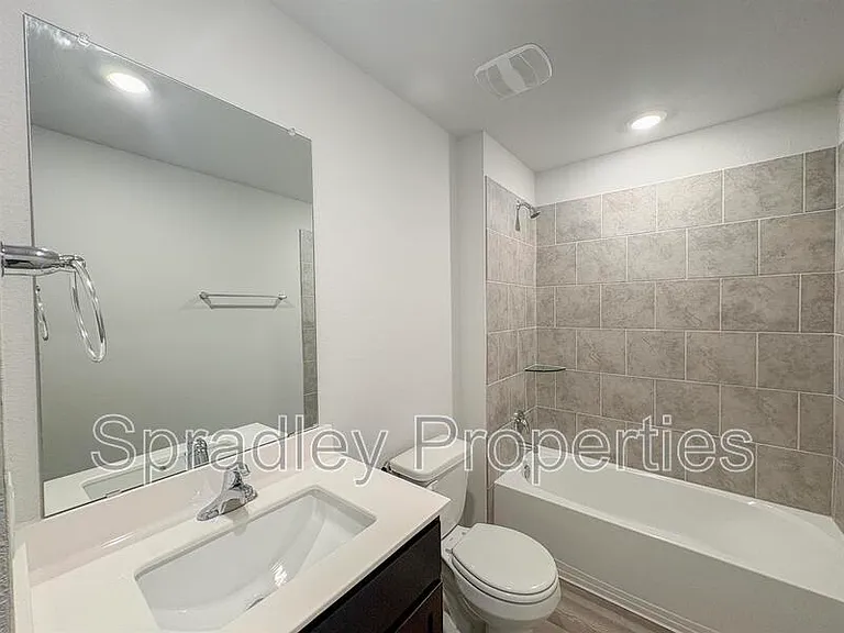 2215 Turmeric Ct — Photo 7