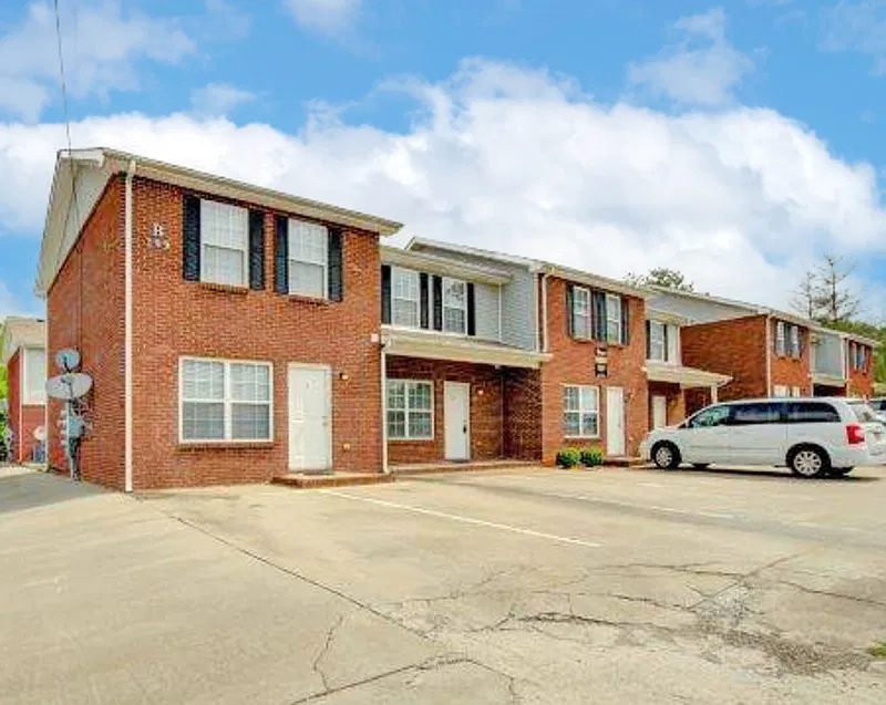 299 Raleigh Ct