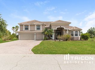 840 148th Ct NE, Bradenton, FL 34212
