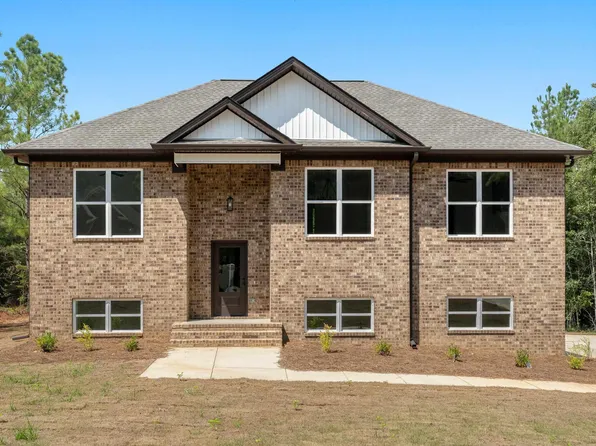 389 Stonegate Cir, Lincoln, AL 35096