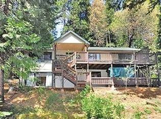 6805 Diamond Dr, Pollock Pines, CA 95726