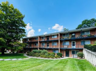 109 Northview Dr APT 1, Blacksburg, VA 24060