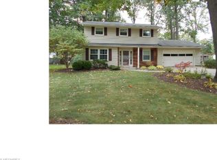 1397 Birchview Dr, Vermilion, OH 44089