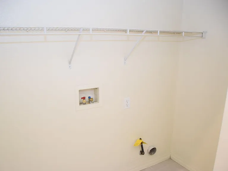 3847 Peachgate Ave — Photo 34