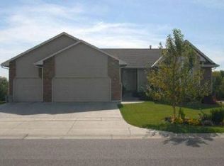 882 S Zelta St, Wichita, KS 67207
