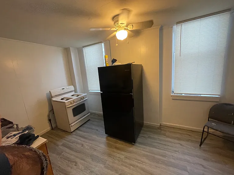 5001 Idaho Ave #1FR — Photo 12
