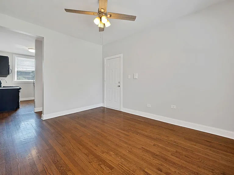 5451 S Justine St #2 — Photo 2