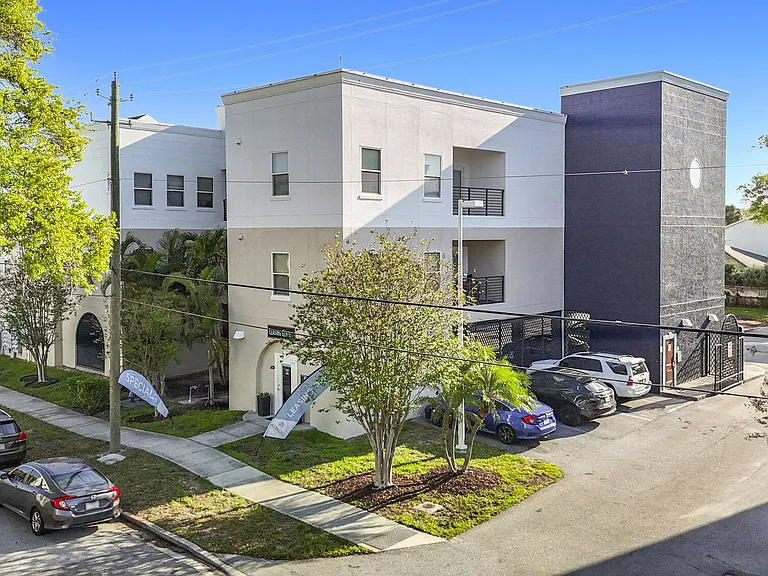 Adagio at Westshore Palms — Photo 19