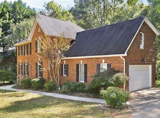 8205 Kelly Ford Rd, Oak Ridge, NC 27310