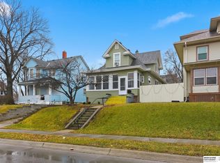 2205 F St, Omaha, NE 68107