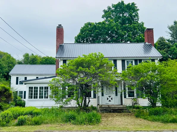 664 River Road, Orrington, ME 04474