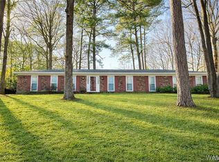 5710 Golden Pond Ave, Northport, AL 35473