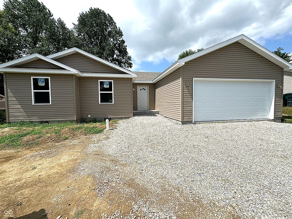 1st image of 207 N Birchwood Dr