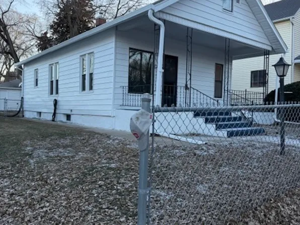 1620 W 17th St, Sioux City, IA 51103