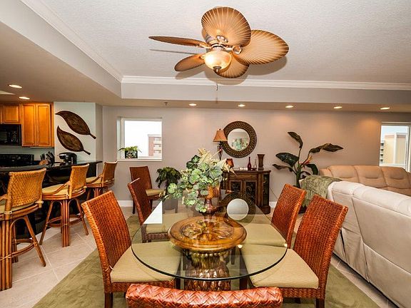 5th image of 725 Gulf Shore Dr Unit 601B