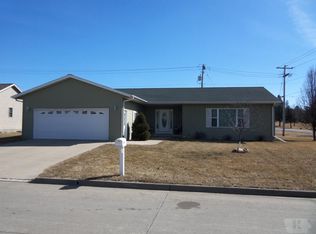 1302 Trojan Rd, Tama, IA 52339