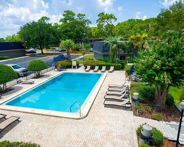 Auburn Glen Apartments