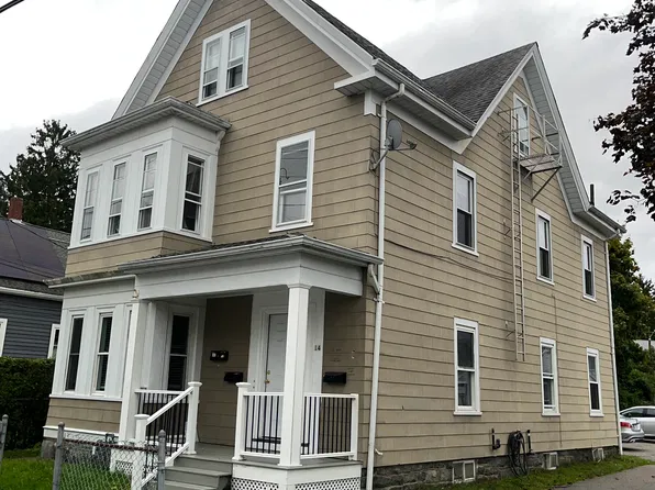 14 Adams St APT 1, Taunton, MA 02780